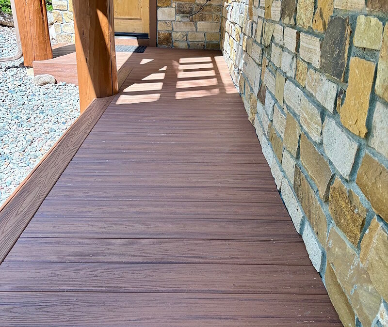10 Tips for Designing Your Perfect Deck in South Florida